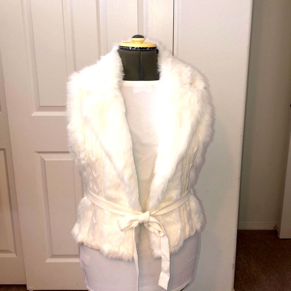 Xoxo warm vest NWOT